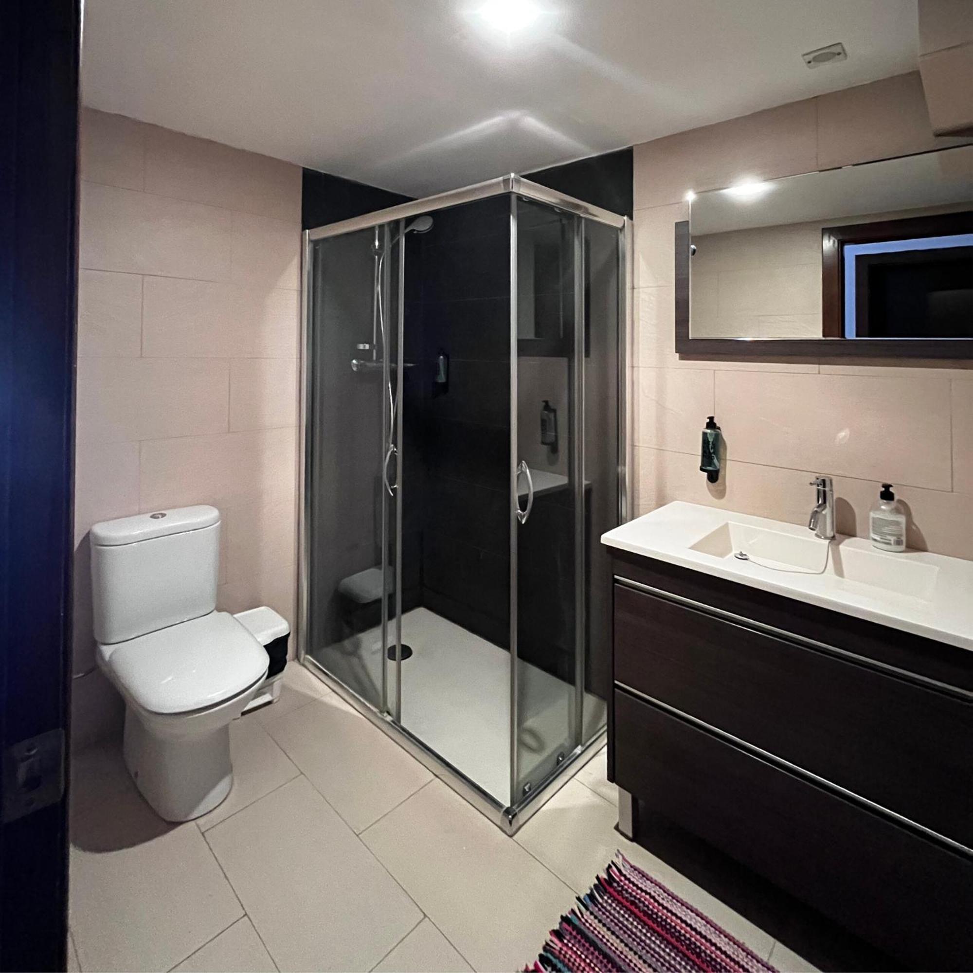 Apartamentos Angelus Plaza Mayor De Graus Buitenkant foto