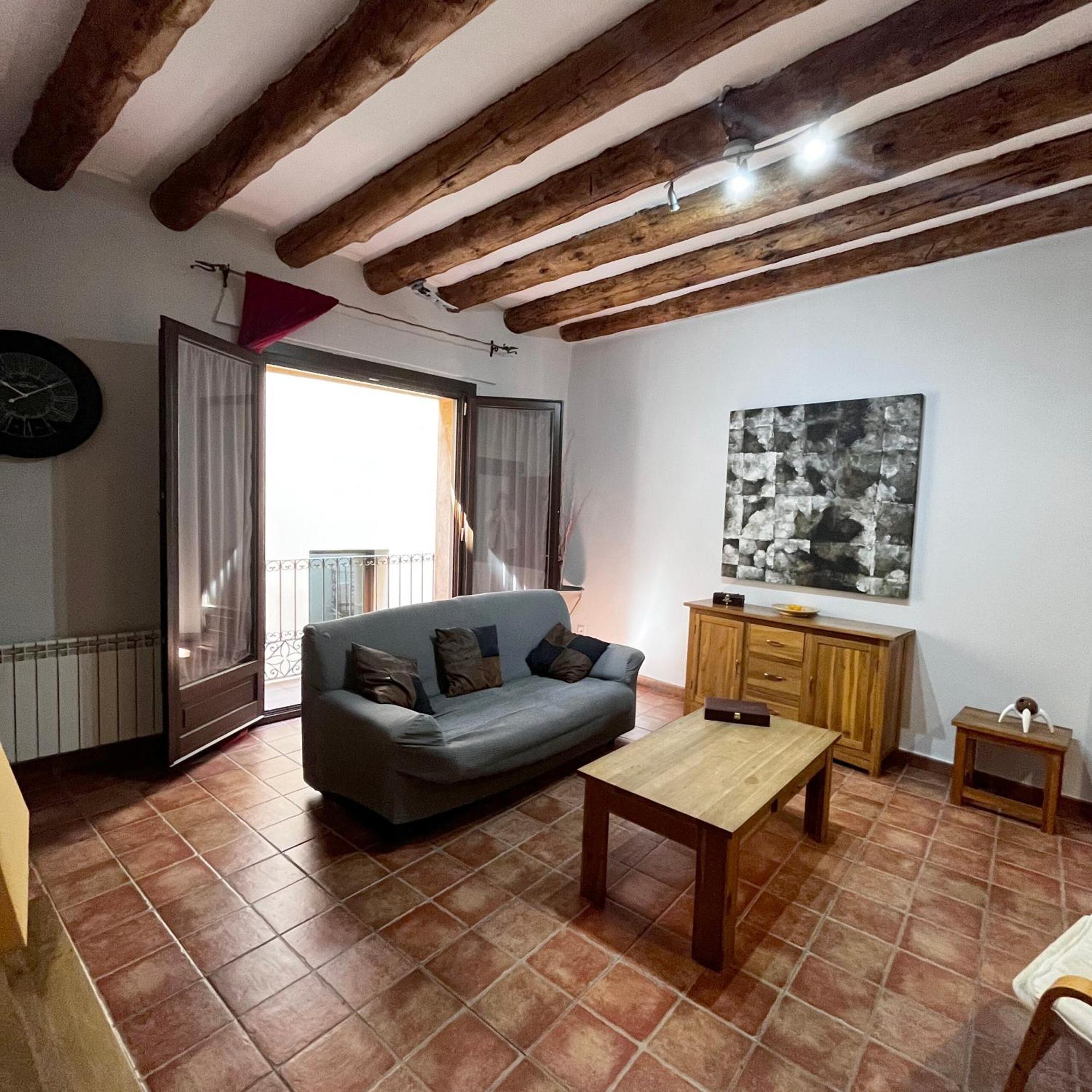 Apartamentos Angelus Plaza Mayor De Graus Buitenkant foto